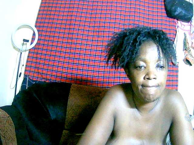 Lovelyjugs1's BongaCams show and profile