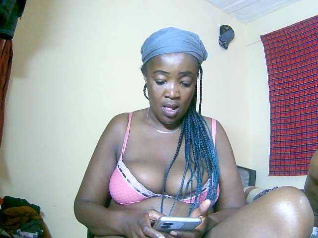 Lovelyjugs1's BongaCams show and profile