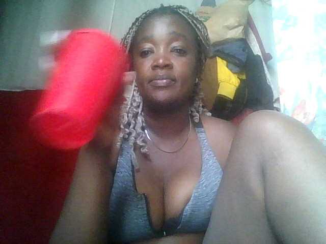 Lovelyjugs1's BongaCams show and profile