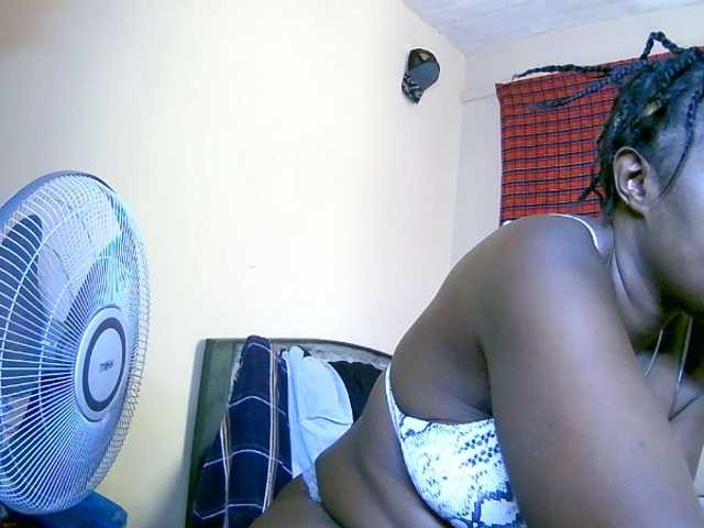 Lovelyjugs1's BongaCams show and profile