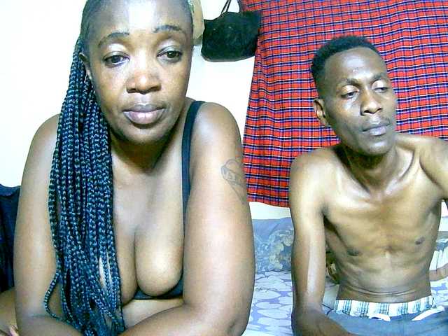 Lovelyjugs1 live cam