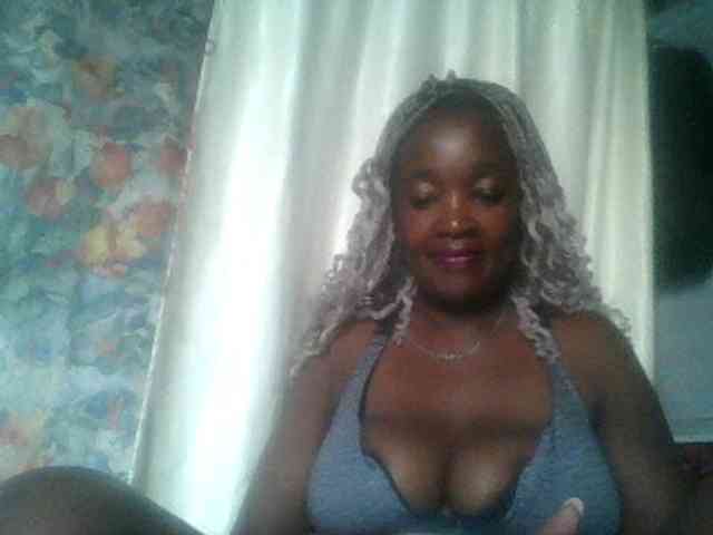 Lovely_jugs1 webcam
