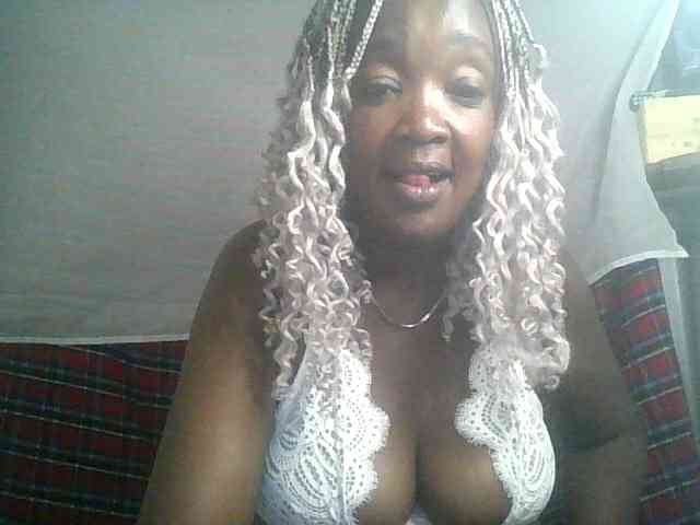 Lovely_jugs1 webcam