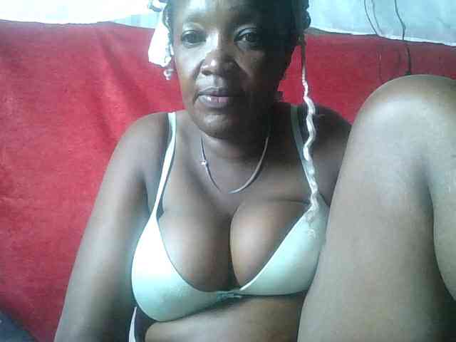 Lovely_jugs1 webcam