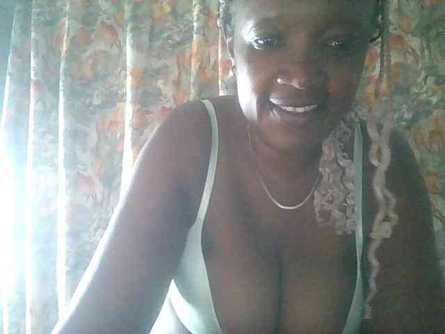 Lovely_jugs1 webcam