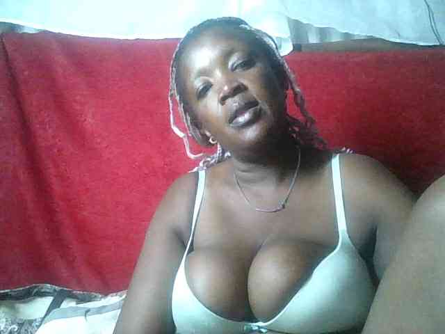 Lovely_jugs1 webcam