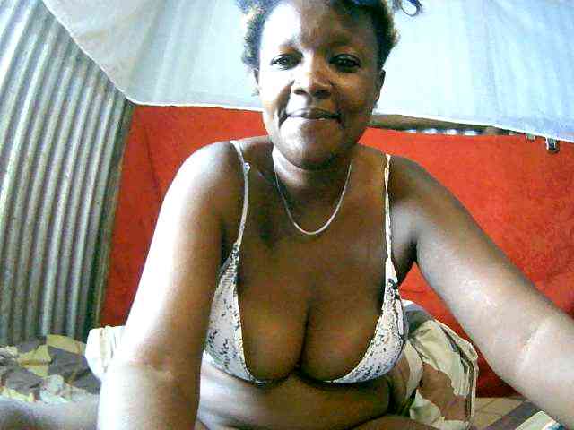 Lovely_jugs1 webcam