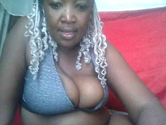 Lovely_jugs1 webcam