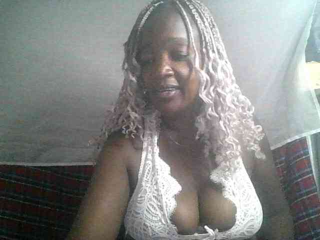 Lovely_jugs1 webcam