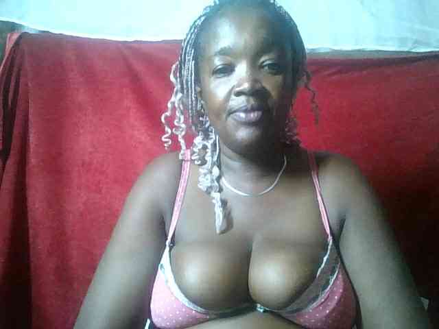 Lovely_jugs1 webcam