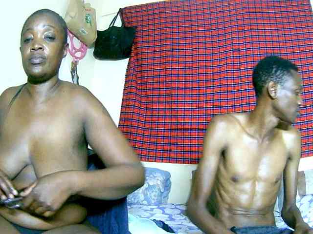 Lovelyjugs1 Live Webcam on BongaCams