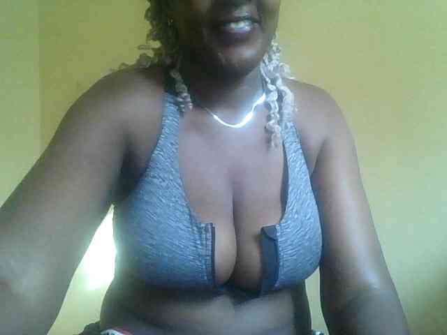 Lovely_jugs1 webcam
