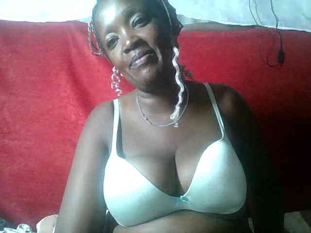 Lovely_jugs1 webcam