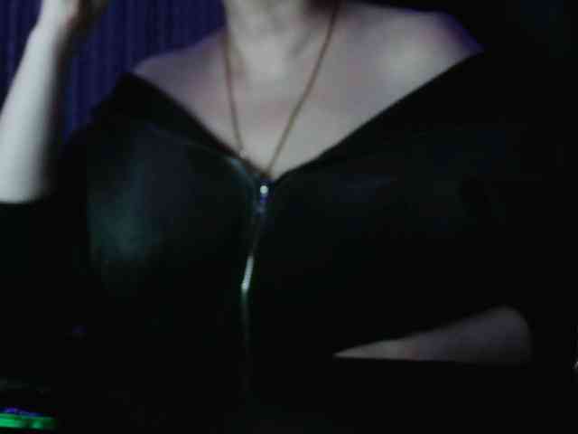 Angelina-- Live Webcam on BongaCams