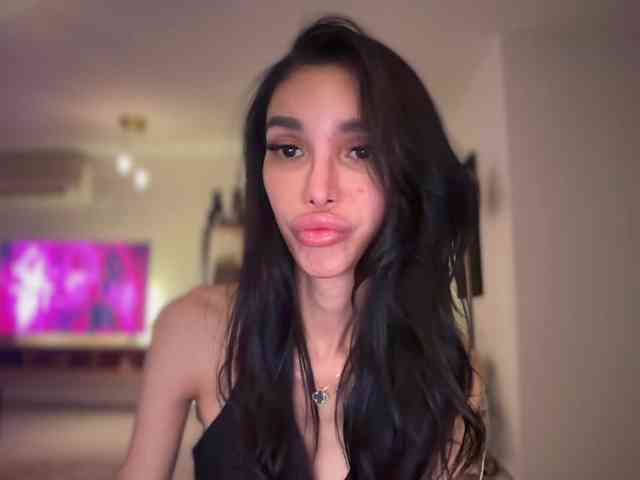 XMissVictoriaX webcam