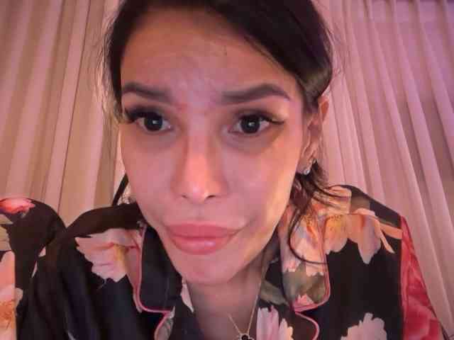 XMissVictoriaX webcam