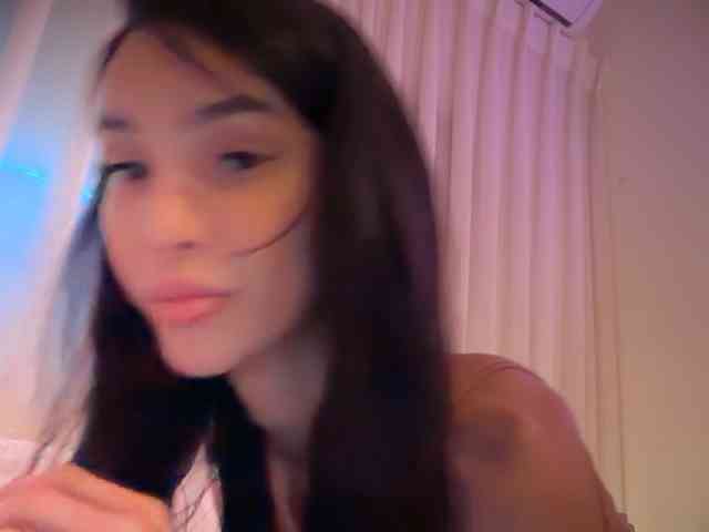XMissVictoriaX webcam