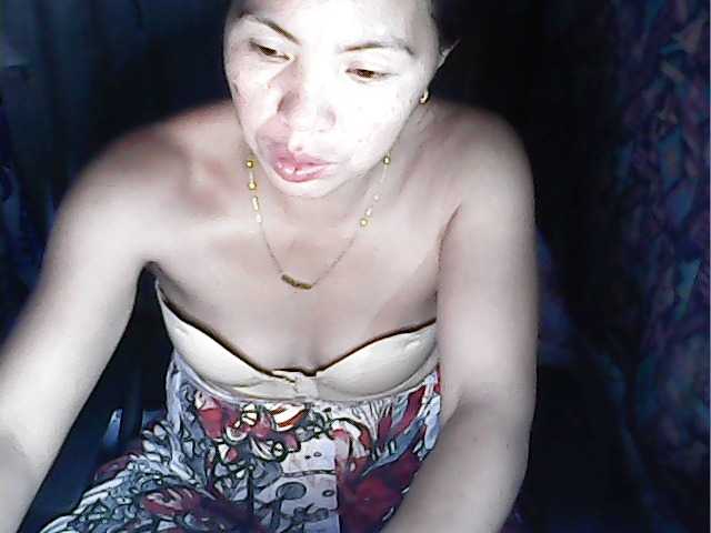 sweetiebabe23's BongaCams show and profile