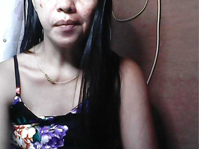 sweetiebabe23's BongaCams show and profile