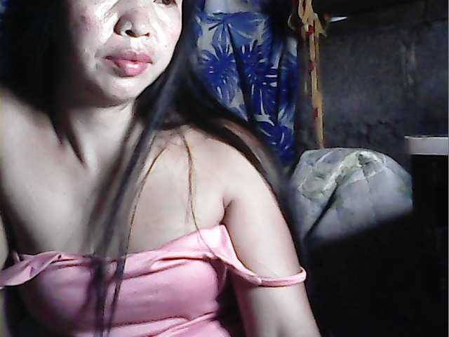 sweetiebabe23's BongaCams show and profile