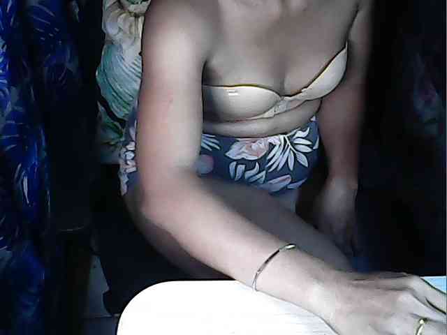 sweetiebabe23 webcam