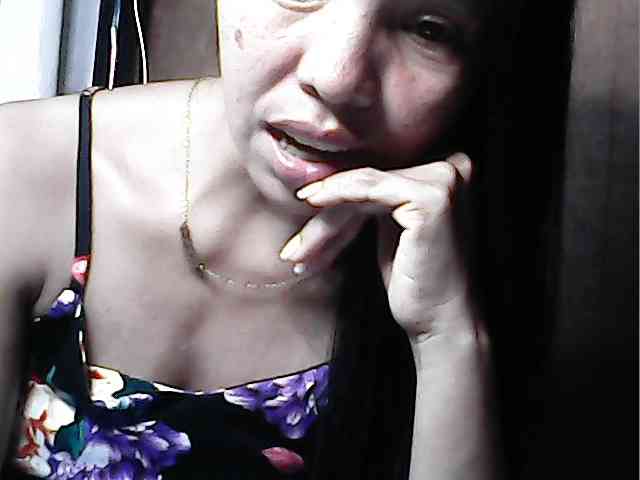 sweetiebabe23 webcam