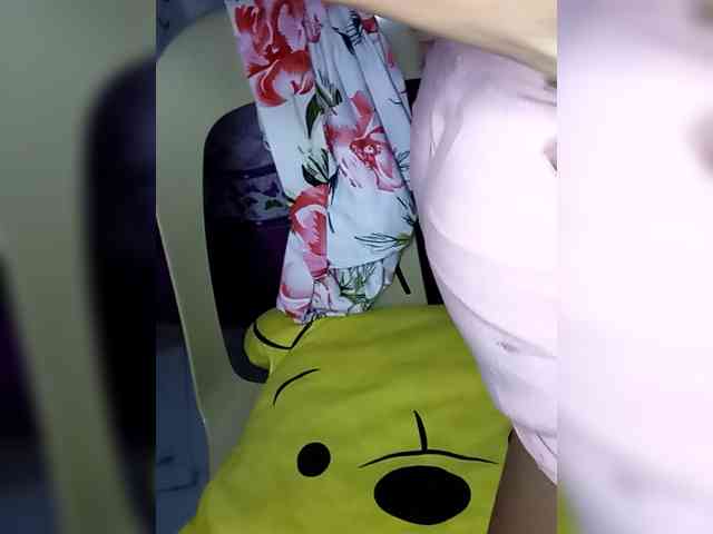 sweetiebabe23 webcam