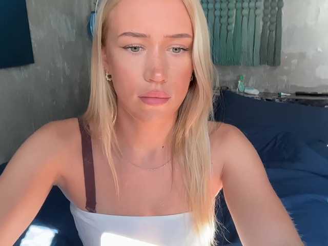 livslifee live cam profile