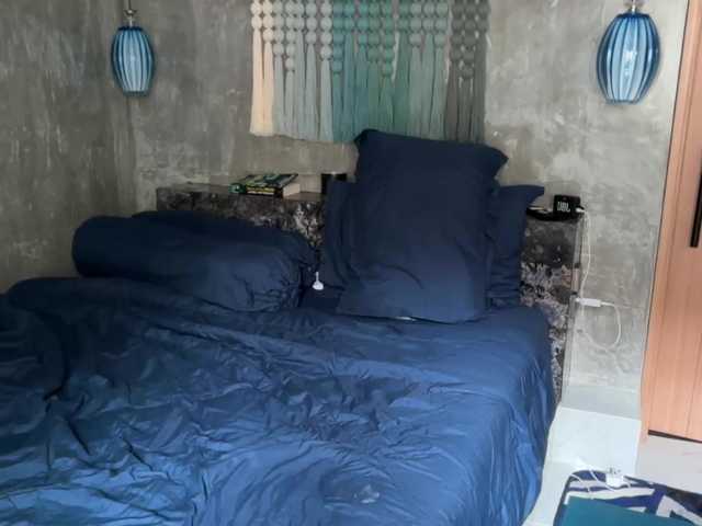 livslifee's BongaCams show and profile