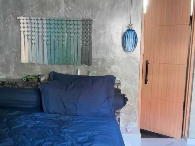 livslifee's BongaCams show and profile