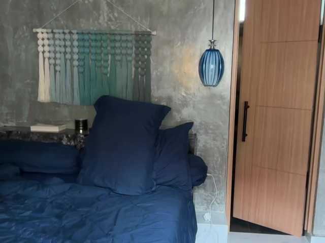 livslifee – webcam model profile photo