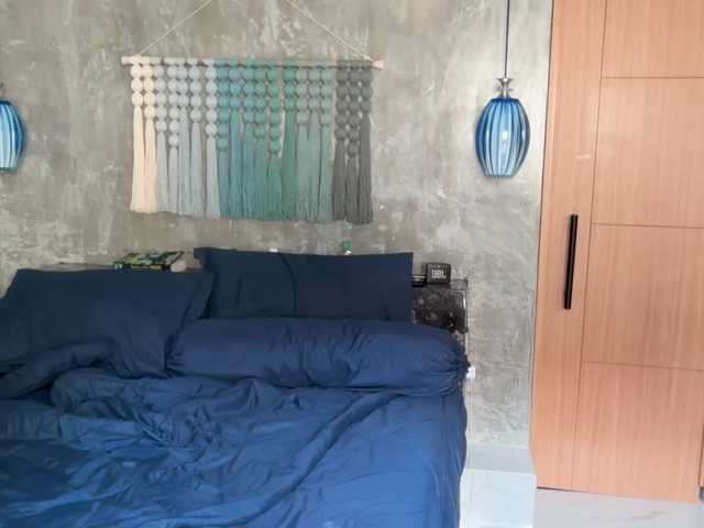 livslifee's BongaCams show and profile