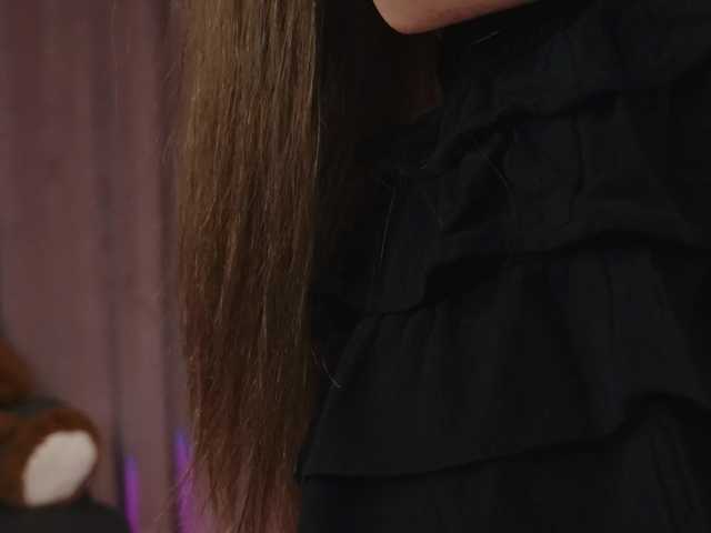 ZariaaVera – webcam model profile photo