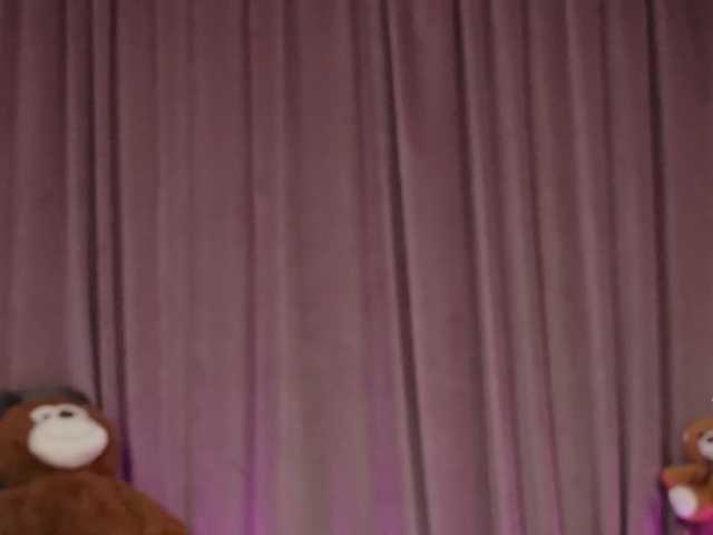 ZariaaVera's BongaCams show and profile