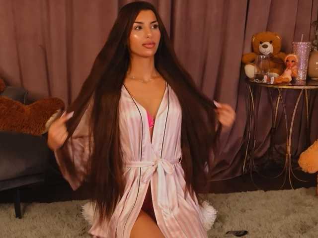 ZariaaVera – webcam model profile photo