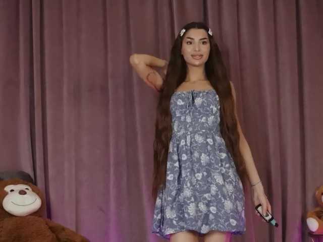 ZariaaVera live cam profile