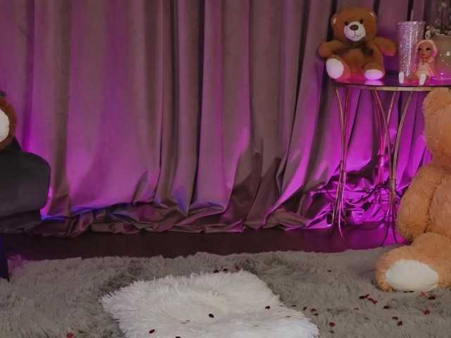 ZariaaVera from BongaCams