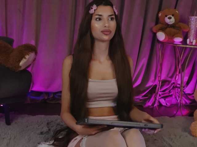 ZariaaVera's BongaCams show and profile