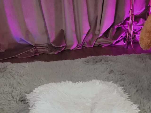 ZariaaVera's BongaCams show and profile