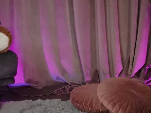 ZariaaVera's BongaCams show and profile