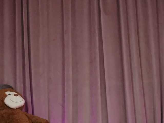 ZariaaVera's BongaCams show and profile