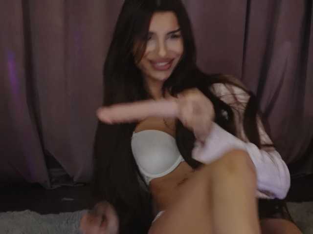 ZariaaVera's BongaCams show and profile