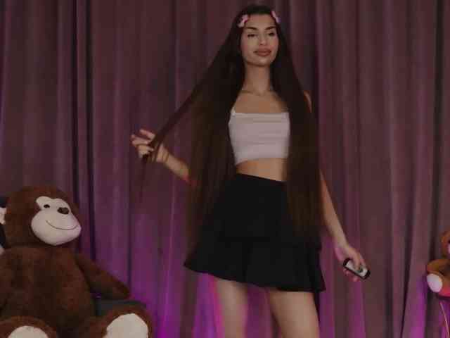 ZariaaVera Live Webcam on BongaCams