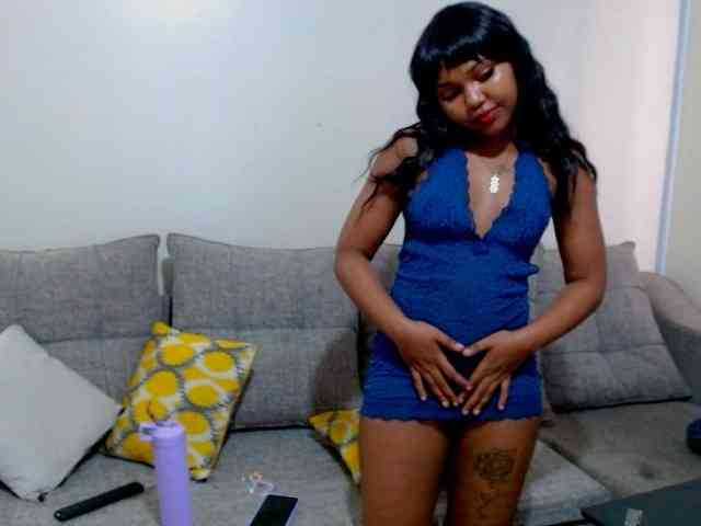 sweetconnie01 webcam