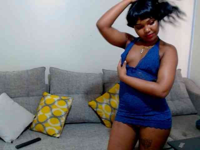 sweetconnie01 webcam