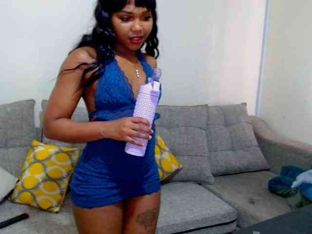 sweetconnie01 webcam