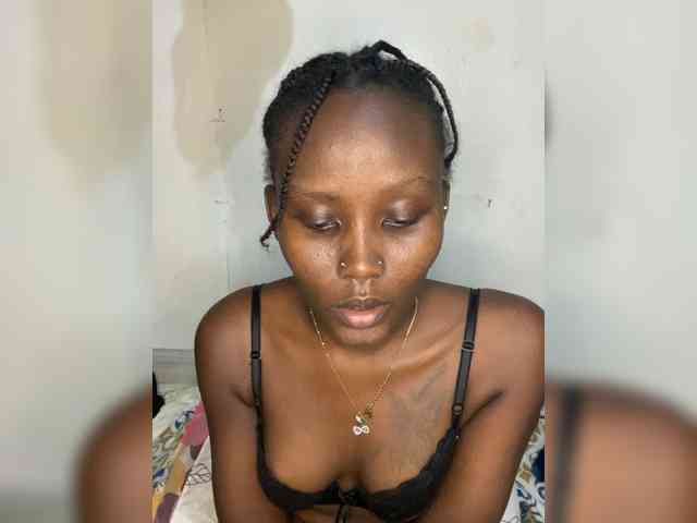 Richgirllover1 webcam