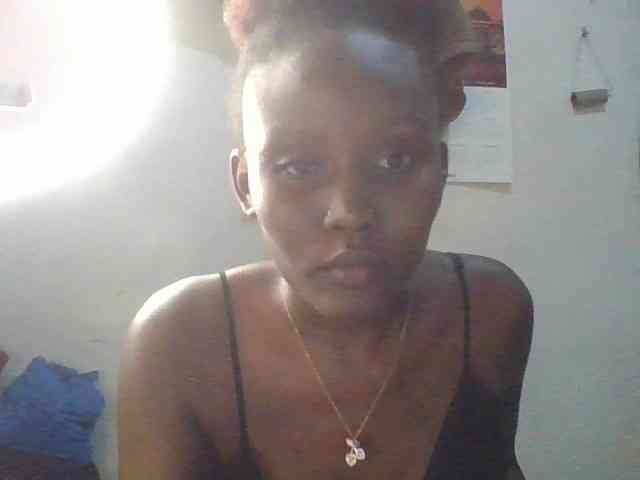 Richgirllover1 webcam