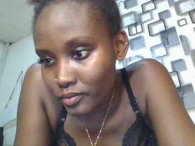 Richgirllover1 webcam