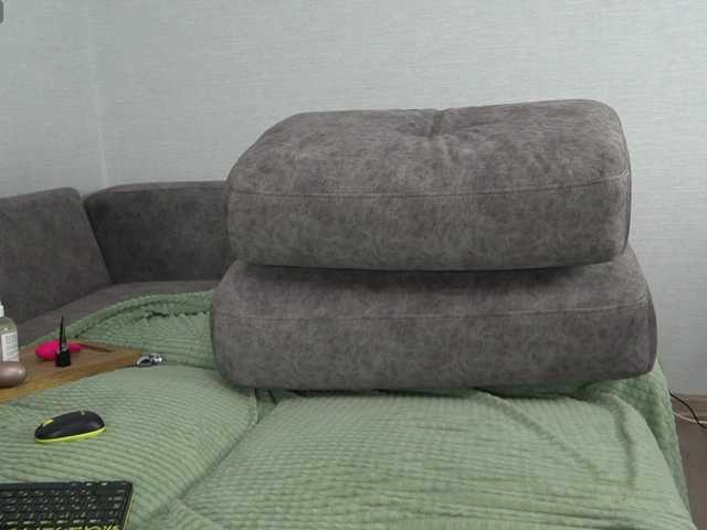 AngelAnna's BongaCams show and profile